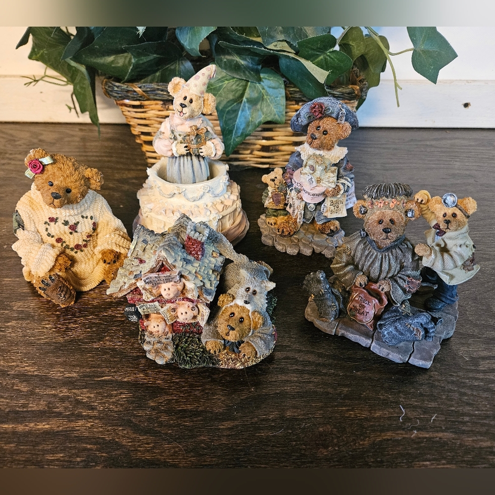 BOYDS BEARS figurine set of FIVE (5)
